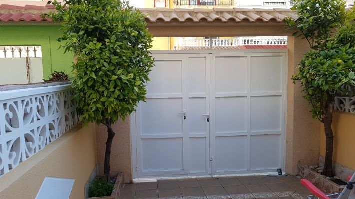 En venta Casa adosada, Torrevieja, Alicante, Comunidad Valenciana, España